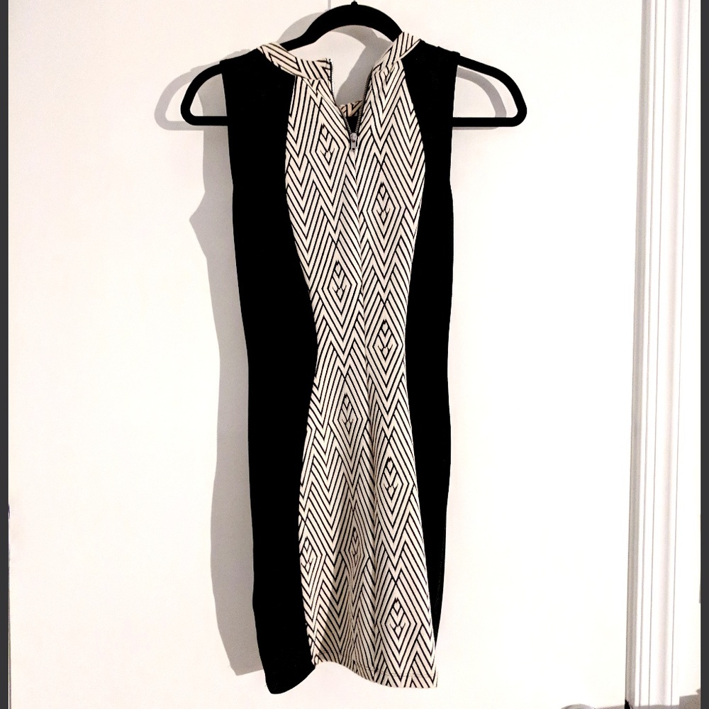 H&M Geo Print Stretch BodyCon Sleeveless Dress